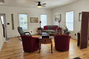 5 1/2 Lyndon St, Concord, NH 03301 - Photo 10
