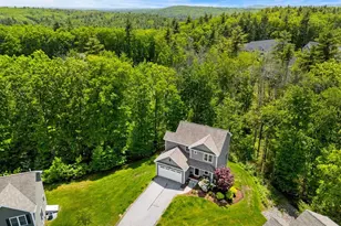 66 Redwood Way, Manchester, NH 03102 - Photo 2