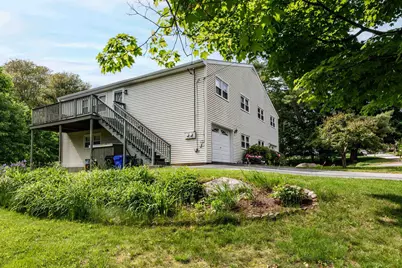 90 Dawson Avenue, Manchester, NH 03104 - Photo 34