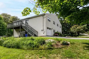 90 Dawson Ave, Manchester, NH 03104 - Photo 34