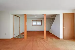 90 Dawson Ave, Manchester, NH 03104 - Photo 20