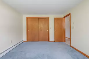 90 Dawson Ave, Manchester, NH 03104 - Photo 12