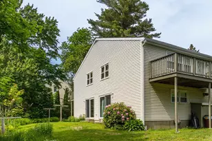 90 Dawson Ave, Manchester, NH 03104 - Photo 32