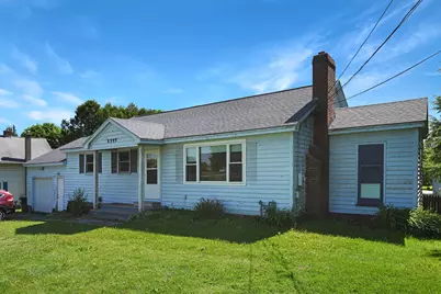 5747 Shelburne Road, Shelburne, VT 05482 - Photo 1