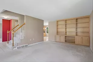 153 Fleming St, Manchester, NH 03104 - Photo 22