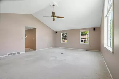 153 Fleming Street, Manchester, NH 03104 - Photo 14