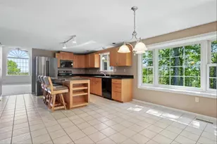 153 Fleming St, Manchester, NH 03104 - Photo 8