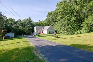 31 Merrill Rd, Goffstown, NH 03045 - Photo 36