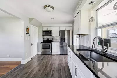 20 Upland Street, Manchester, NH 03102 - Photo 2