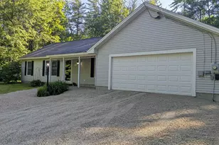 35 Walker Hill Rd, Ossipee, NH 03864 - Photo 2