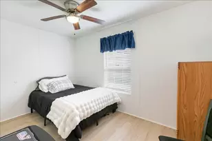 30 Kendall Pond Rd, Derry, NH 03038 - Photo 18