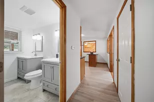 130 Flint St, Manchester, NH 03103 - Photo 10