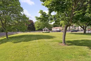 208 Cocheco Ct, Dover, NH 03820 - Photo 18