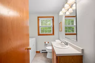 43 Sage Ct, Goffstown, NH 03045 - Photo 14