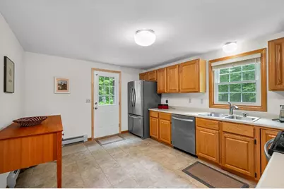 43 Sage Court, Goffstown, NH 03045 - Photo 6