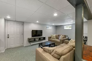 14 Juniper Ln, Nashua, NH 03063 - Photo 46