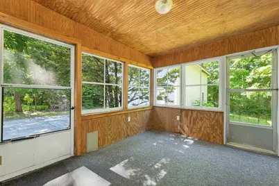 9 Crescent Street, Laconia, NH 03246 - Photo 24