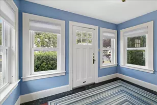 838 Maple St, Manchester, NH 03104 - Photo 6