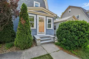 838 Maple St, Manchester, NH 03104 - Photo 4