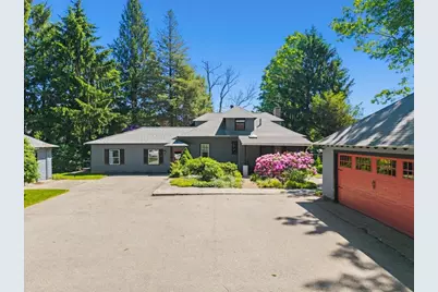 52 Whipple Road, Kittery, ME 03904 - Photo 2
