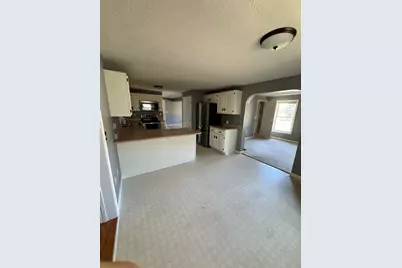 163 Wedgewood Lane, Manchester, NH 03109 - Photo 16