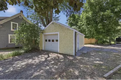 15 S Main Street, Newton, NH 03858 - Photo 4