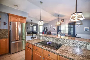 12 Henry St, Salem, NH 03079 - Photo 10