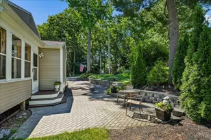 400 Medford St, Manchester, NH 03109 - Photo 12