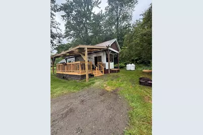 111 Acton Place, Royalton, VT 05068 - Photo 8