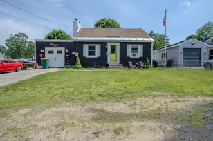 5 Russell St, Rochester, NH 03867 - Photo 1