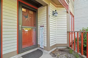 67 Fifth St, Dover, NH 03820 - Photo 2