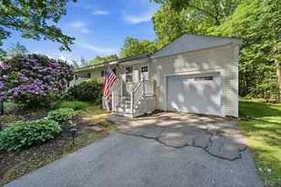 25 North Ave, Plaistow, NH 03865 - Photo 22