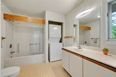 140 Creekside Drive #unit 5, Shelburne, VT 05482 - Photo 38