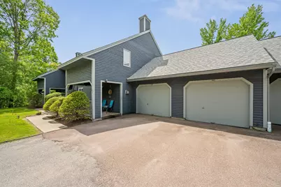 140 Creekside Drive #unit 5, Shelburne, VT 05482 - Photo 4