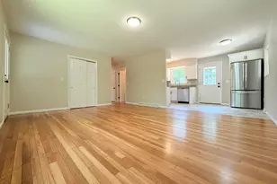 37 Bluff St, Salem, NH 03079 - Photo 10