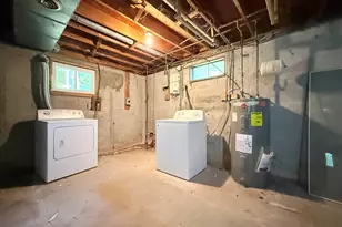 37 Bluff St, Salem, NH 03079 - Photo 32