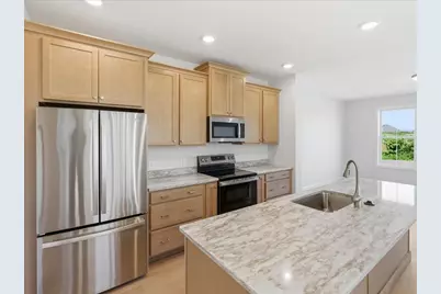 445 Old Farm Road, South Burlington, VT 05403 - Photo 6