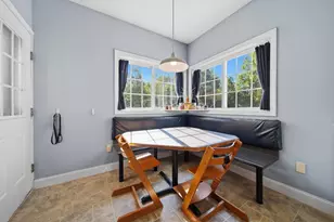 22 Longview Cir, Pelham, NH 03076 - Photo 16