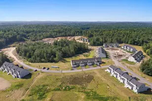 69 Driftwood Cir, Sandown, NH 03873 - Photo 36