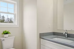 69 Driftwood Cir, Sandown, NH 03873 - Photo 14