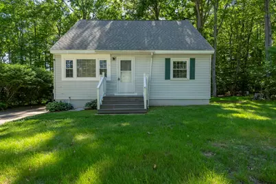 38 Duffy Street, Franklin, NH 03235 - Photo 2
