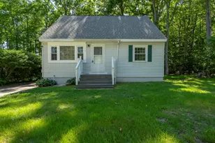 38 Duffy St, Franklin, NH 03235 - Photo 2