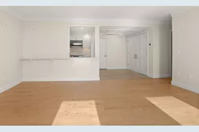 131 Main Street #403, Burlington, VT 05401 - Photo 8