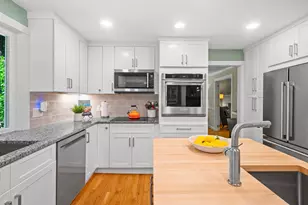 11 Nathan Lord Rd, Amherst, NH 03031 - Photo 4