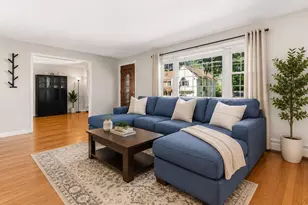 10 Oakdale Ave, Nashua, NH 03062 - Photo 8