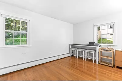 10 Oakdale Avenue, Nashua, NH 03062 - Photo 20