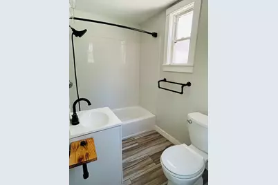 65 Mechanic Street, Winchester, NH 03470 - Photo 10