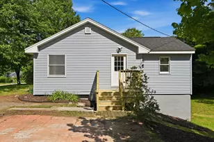 78 Crow Hill Rd, Rochester, NH 03868 - Photo 4