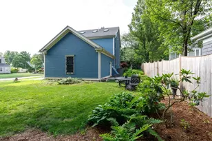 119 Lexington Ave, Manchester, NH 03104 - Photo 52