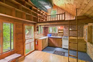 699 Kinsman Rd, Grafton, NH 03240 - Photo 8
